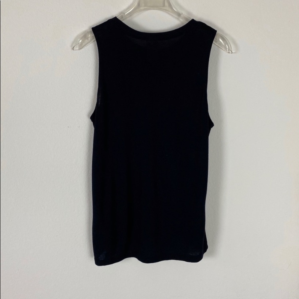 Sleeveless Graphic Tee Black Size L - Picture 3 of 5